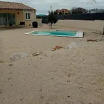 Maison Avec Piscine Privee, 4 Ch, 8 Pers, Sud Holiday home