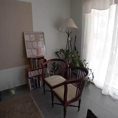 Prázdninový dům Maison Avec Piscine Privee, 4 Ch, 8 Pers, Sud