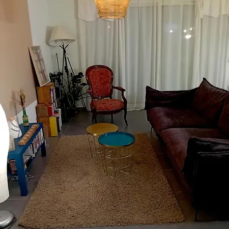 Prázdninový dům Maison Avec Piscine Privee, 4 Ch, 8 Pers, Sud *