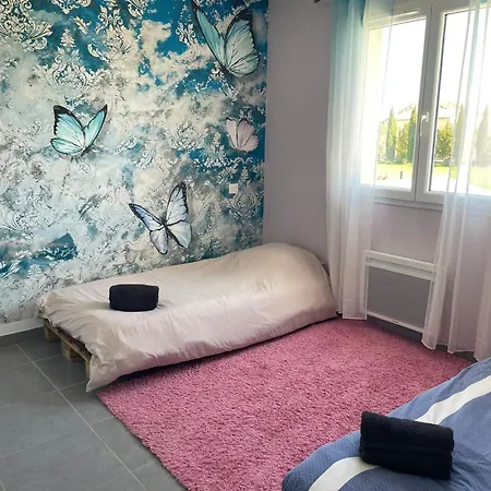 Maison Avec Piscine Privee, 4 Ch, 8 Pers, Sud Salindres