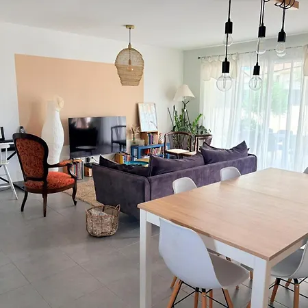 Maison Avec Piscine Privee, 4 Ch, 8 Pers, Sud Nyaraló Salindres