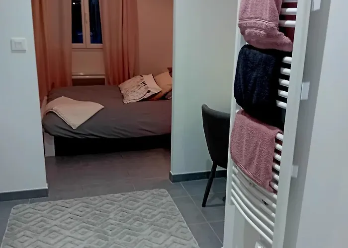 Maison Avec Piscine Privee, 4 Ch, 8 Pers, Sud Nyaraló Salindres